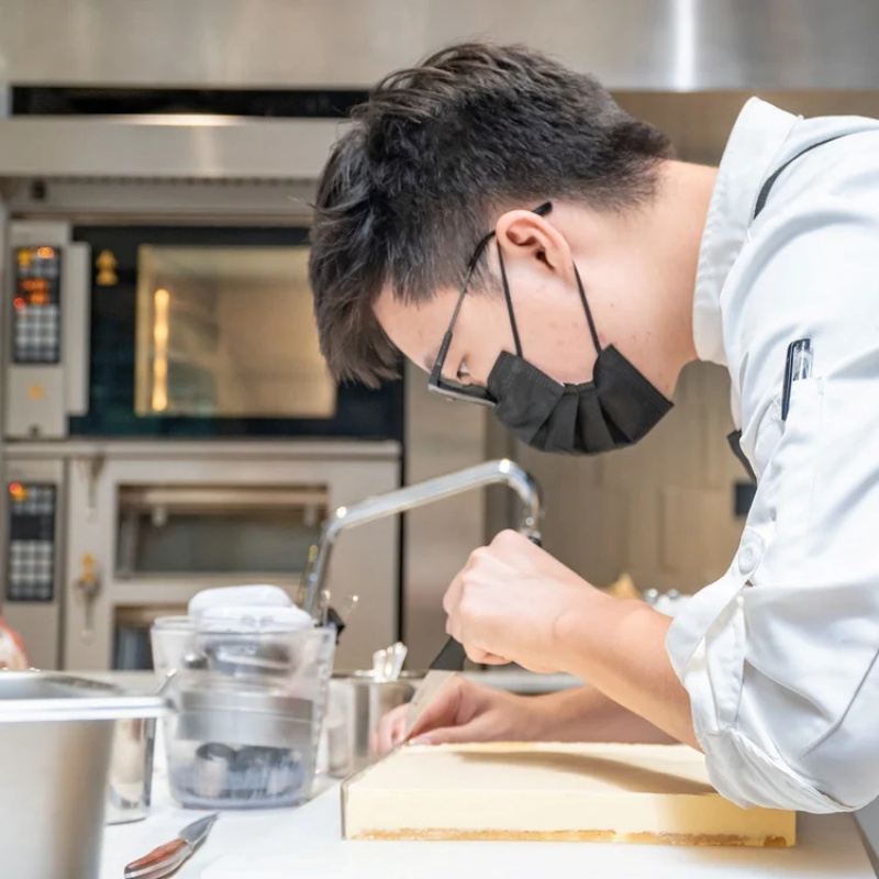 Matériel et fournitures de cui - Commercial Kitchen Worktops avis et prix